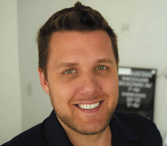 Subtle Art of Not Giving a F*ck, The: Mark Manson