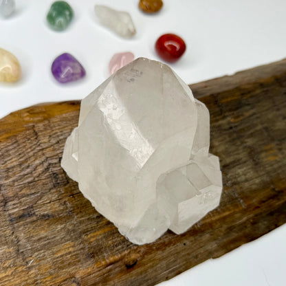 Quartz // Clear // Natural // Point