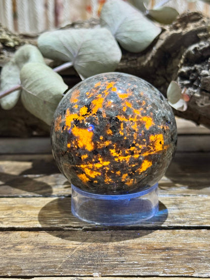 Yooperlite // Sphere