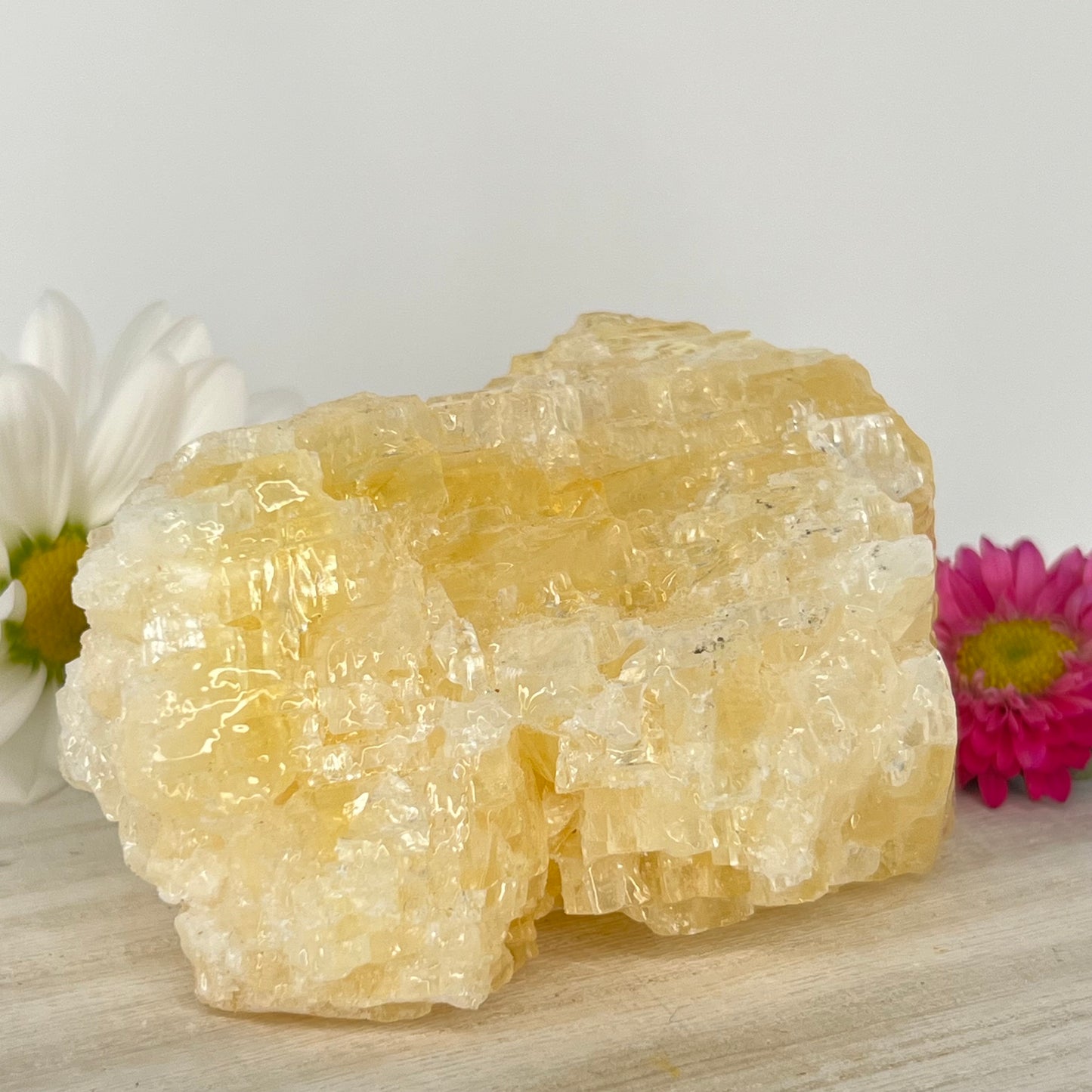 Calcite // Honey // Chunk