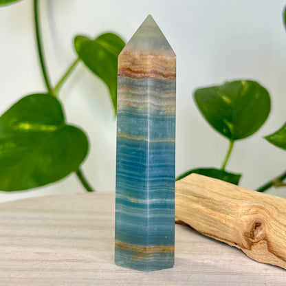 Lemurian Aquatine Calcite // Tower