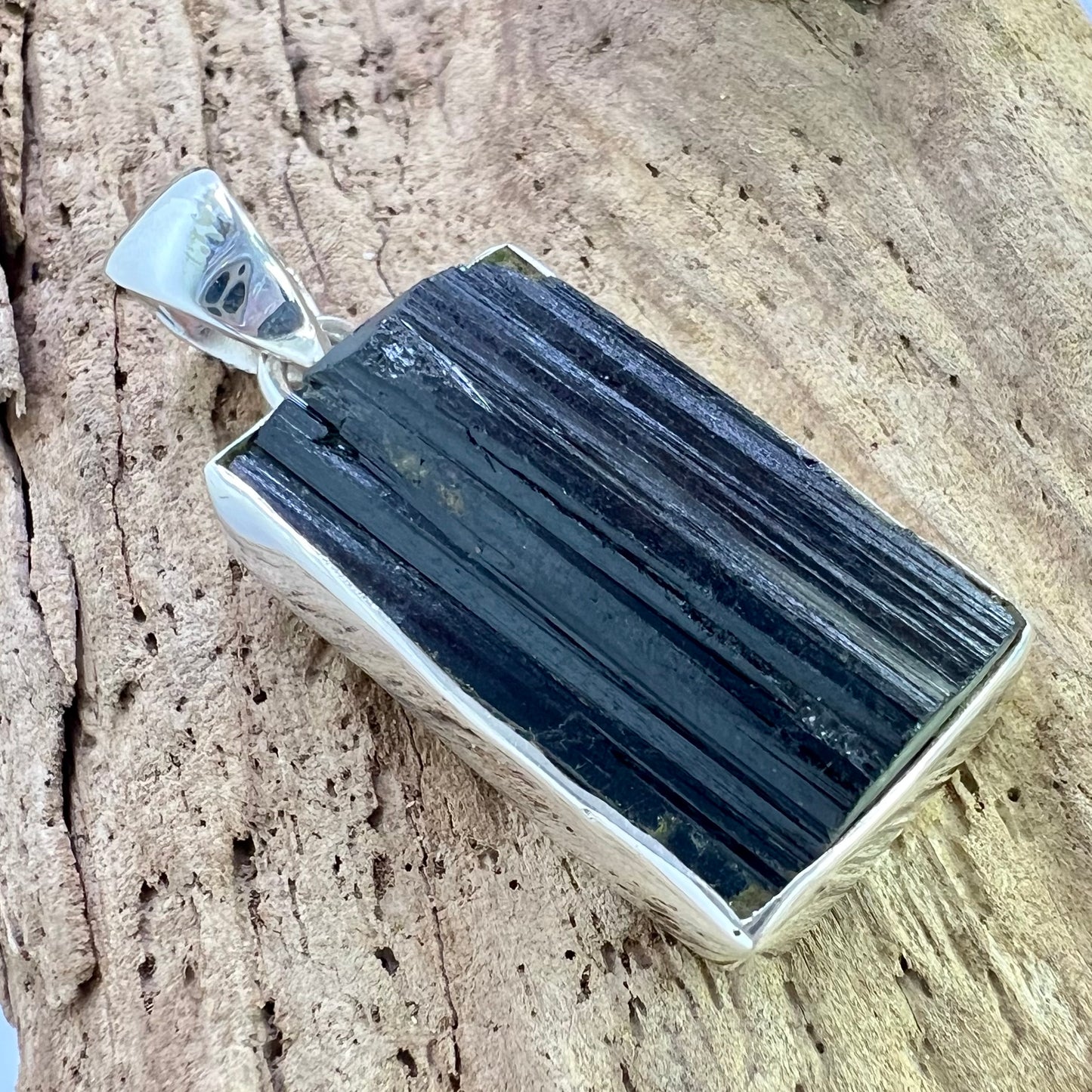 Tourmaline // Black // Rough // Pendant