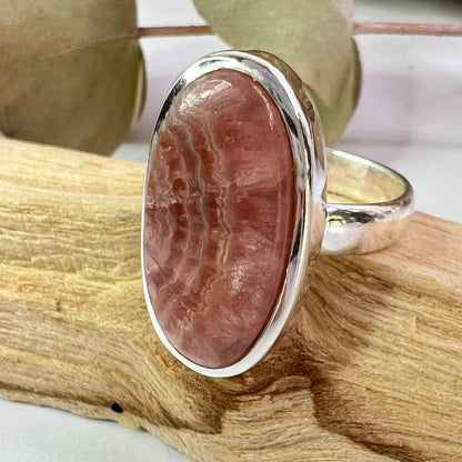 Rhodocrosite // Size 8 // Ring