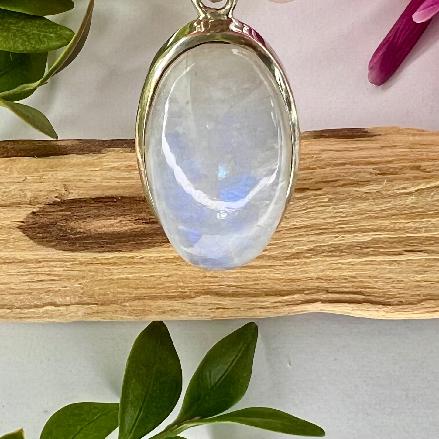 Moonstone // Rainbow // Pendant