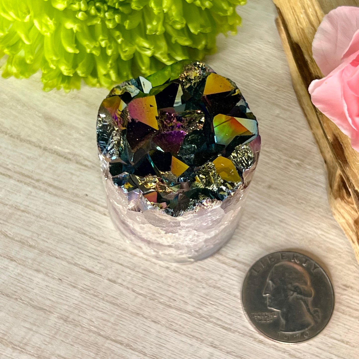 Titanium // Aura Quartz // Cylinder