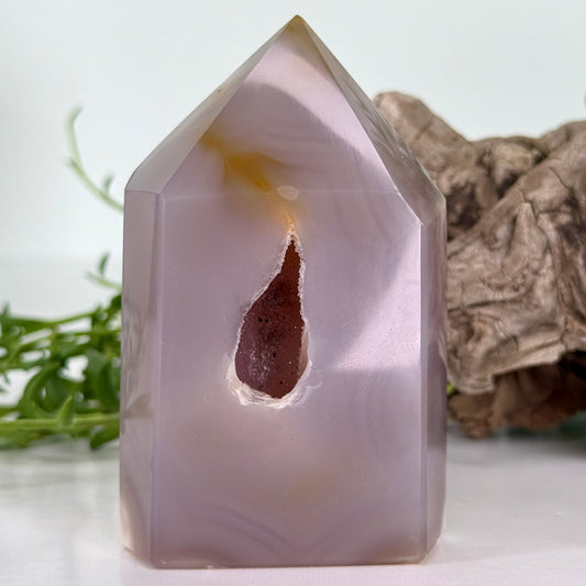 Agate // Tower w/ Druzy