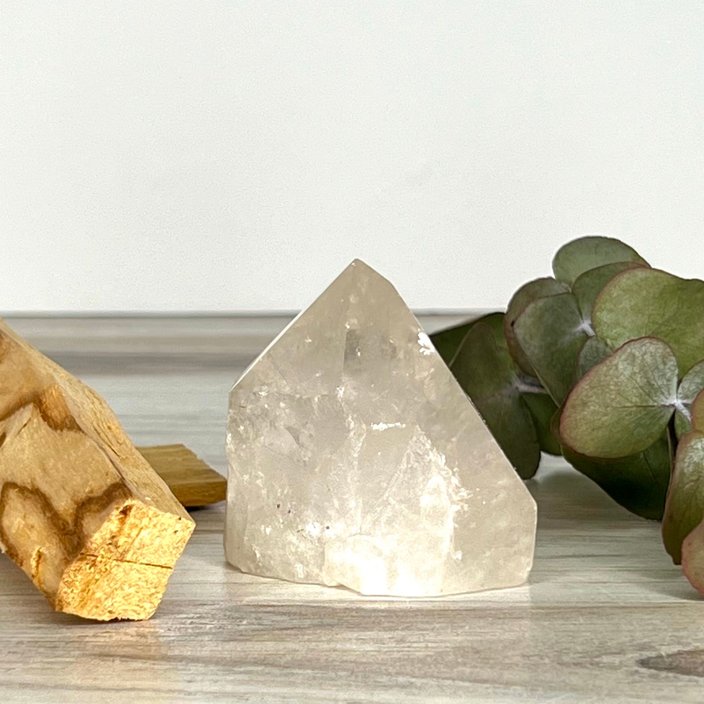 Quartz // Clear // Natural // Point