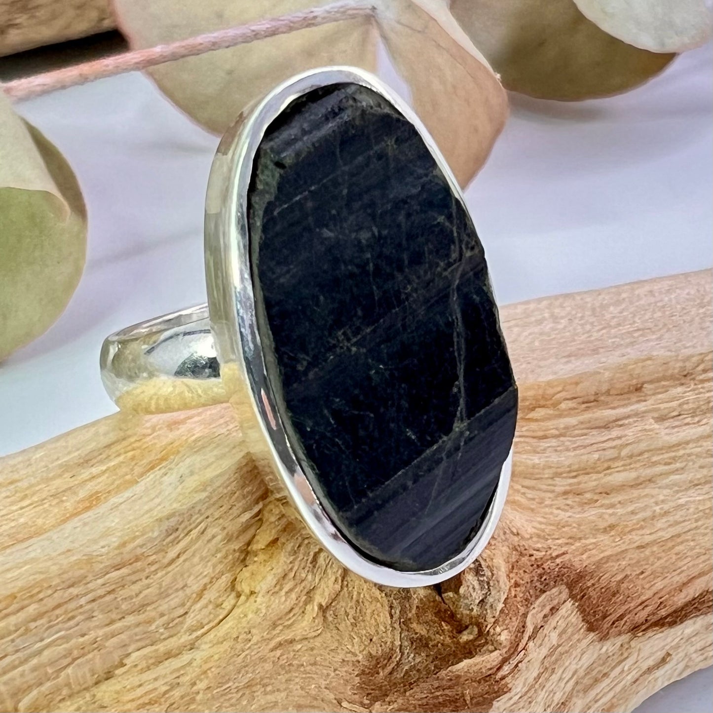 Tourmaline // Black // Size 6 // Ring