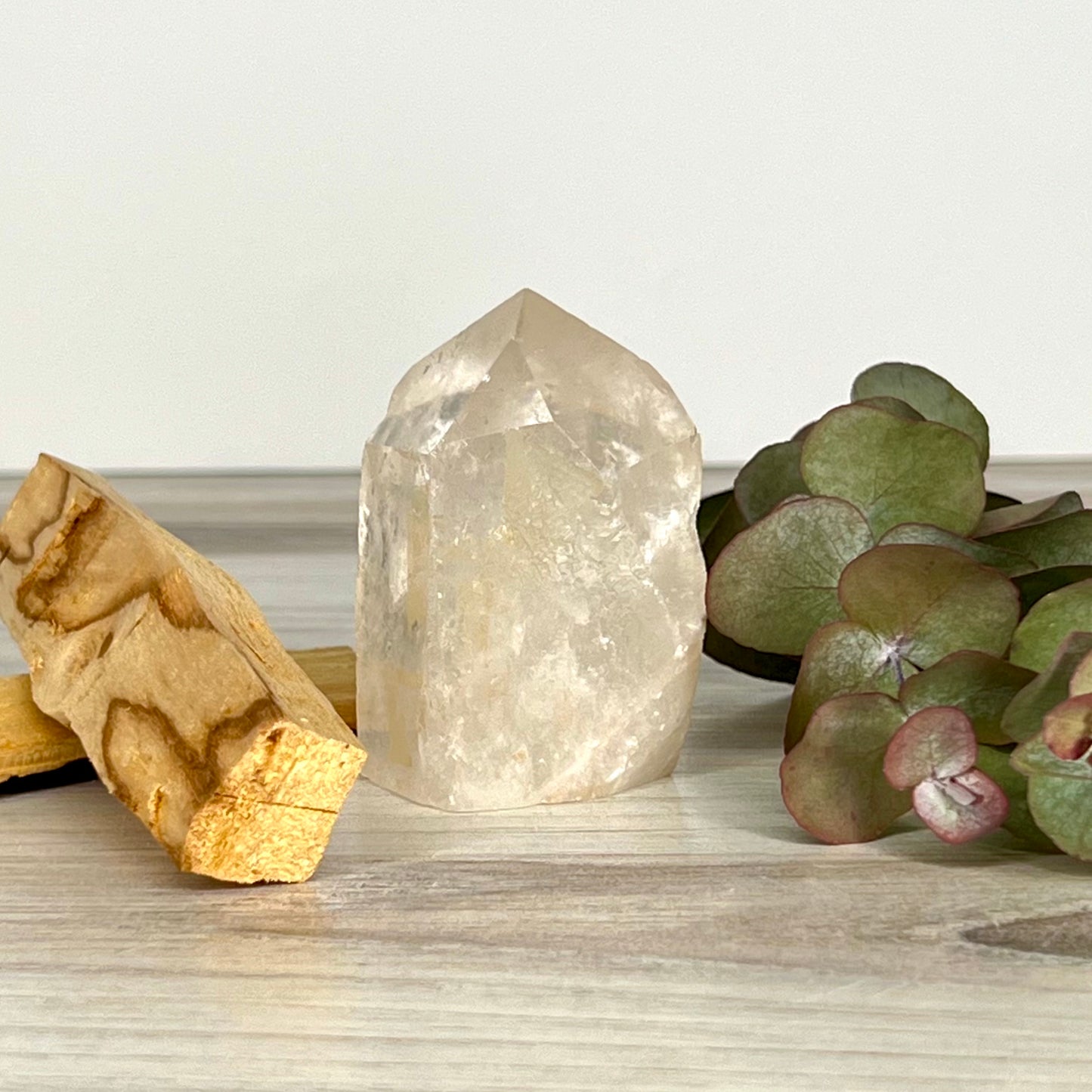 Quartz // Clear // Natural // Point