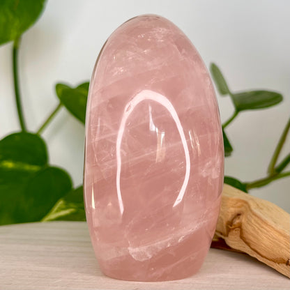 Rose Quartz // Free Form