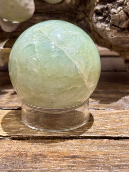 Burmese Jade // Green // Sphere