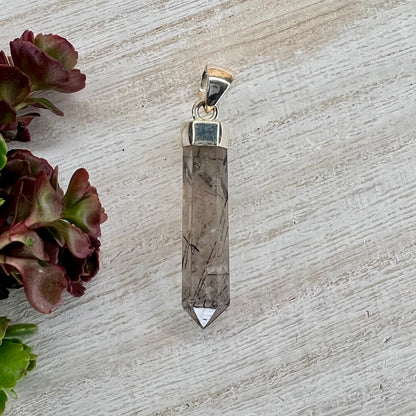 Quartz // Rutilated // Point // Pendant