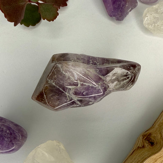 Red Cap // Amethyst // Polished // Points