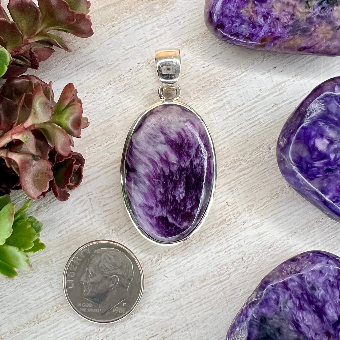 Charoite // Pendant