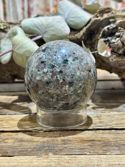 Yooperlite // Sphere