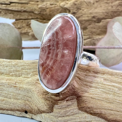 Rhodocrosite // Size 8 // Ring