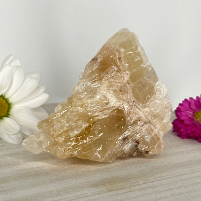 Calcite // Honey // Chunk