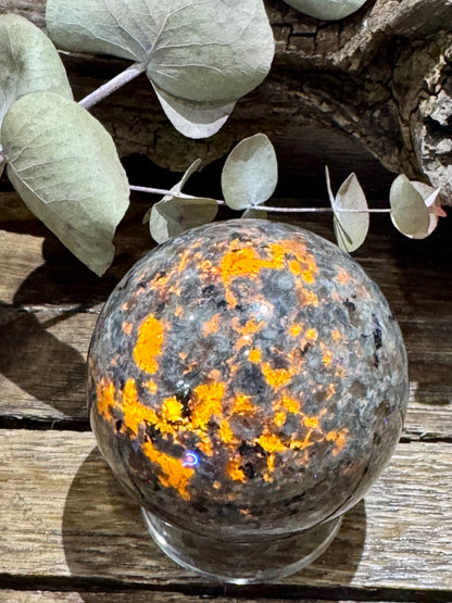 Yooperlite // Sphere