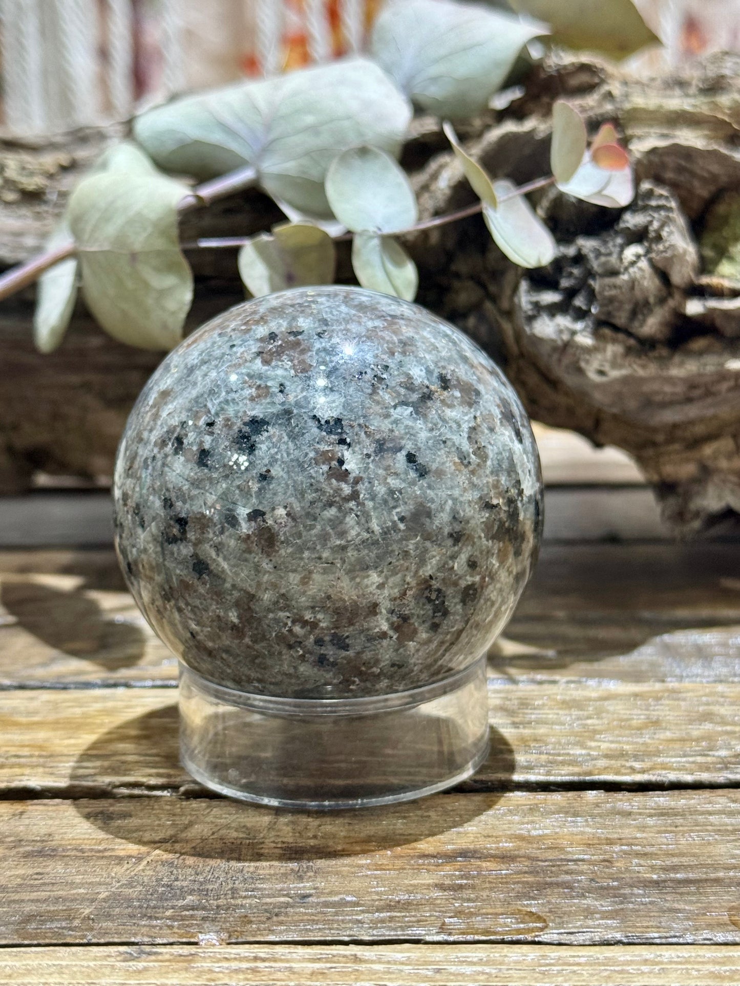 Yooperlite // Sphere