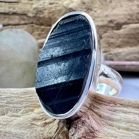 Tourmaline // Black // Size 6 // Ring