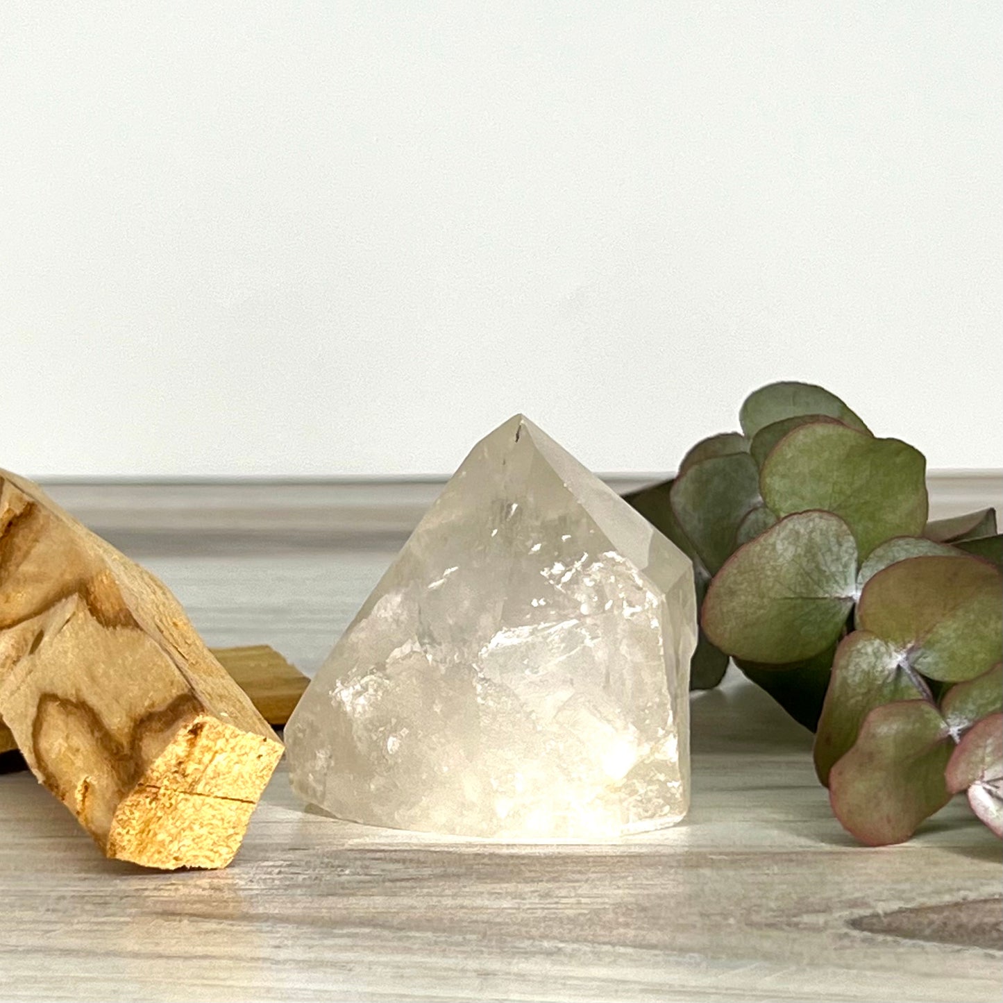 Quartz // Clear // Natural // Point