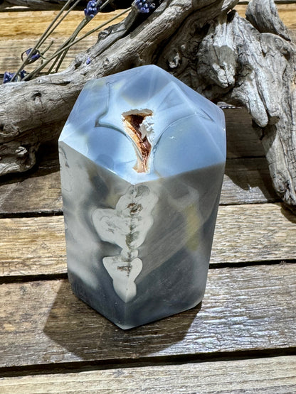 Agate // Blue // Orca // Tower