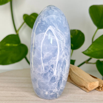 Calcite // Blue // Free Form