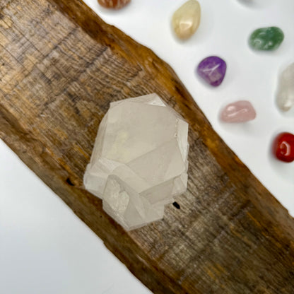 Quartz // Clear // Natural // Point