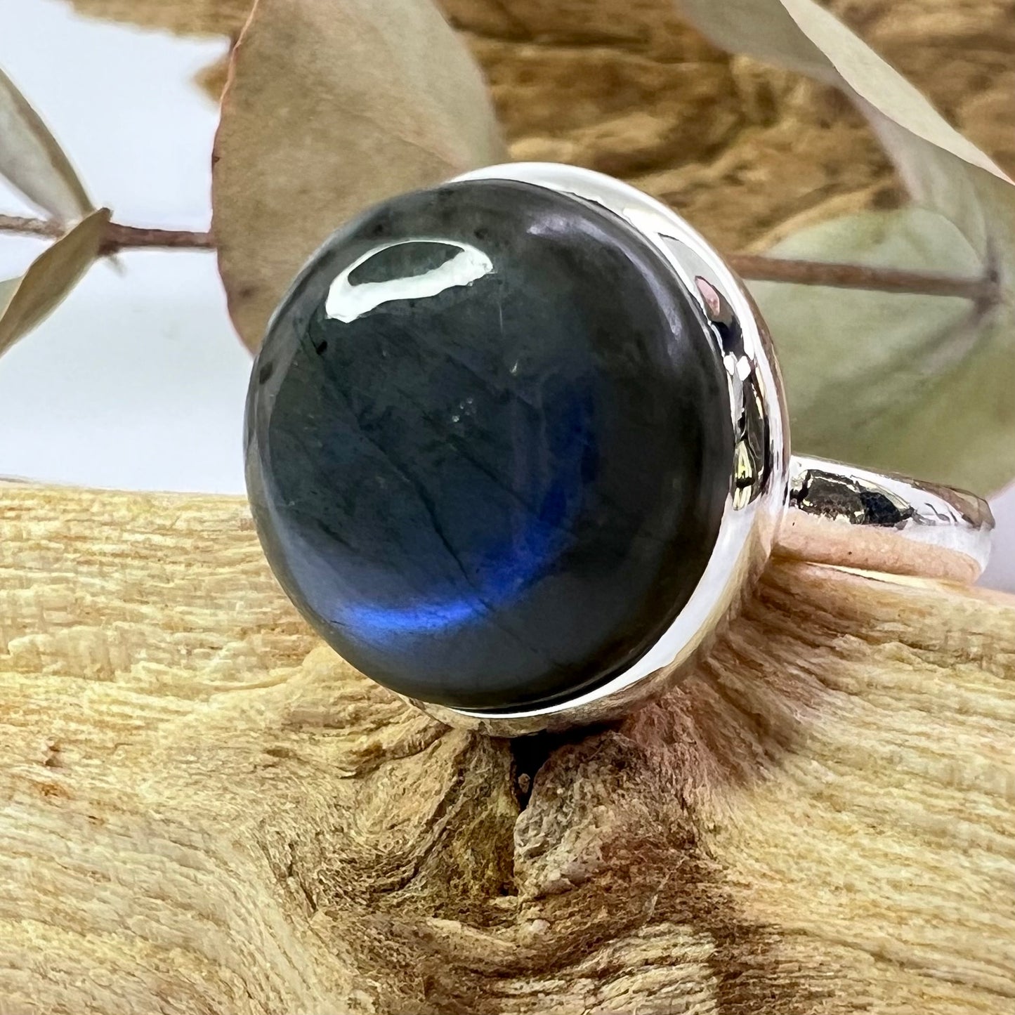 Labradorite // Size 9 // Ring