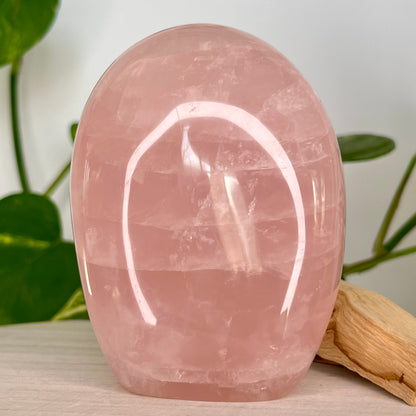 Rose Quartz // Free Form