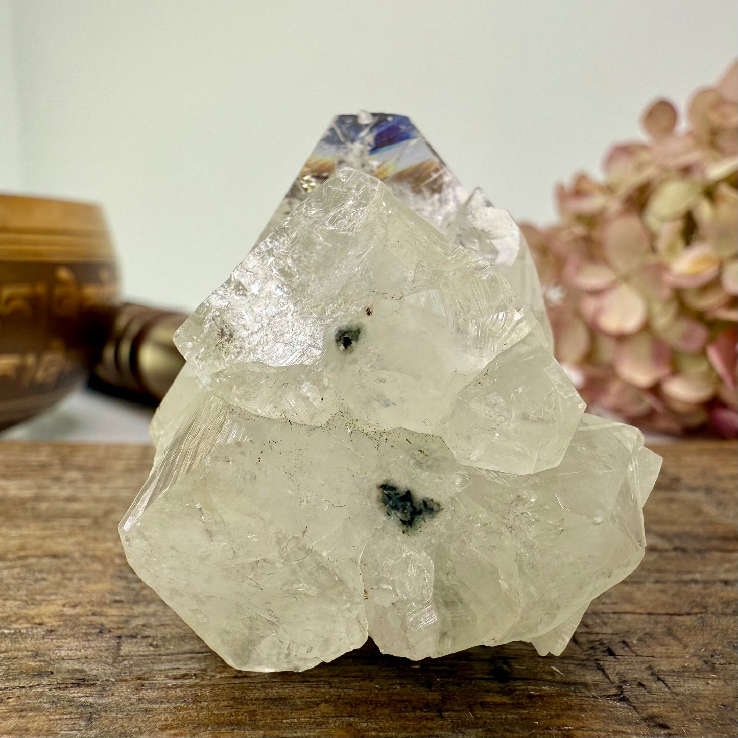 Apophyllite // Cluster