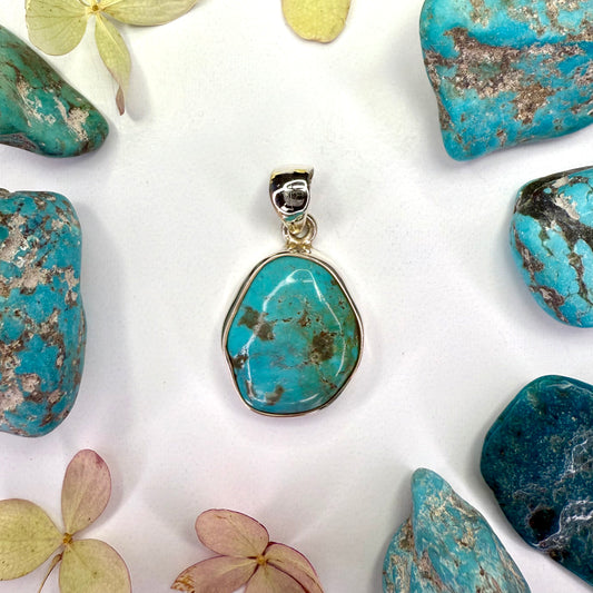 Turquoise // Pendant