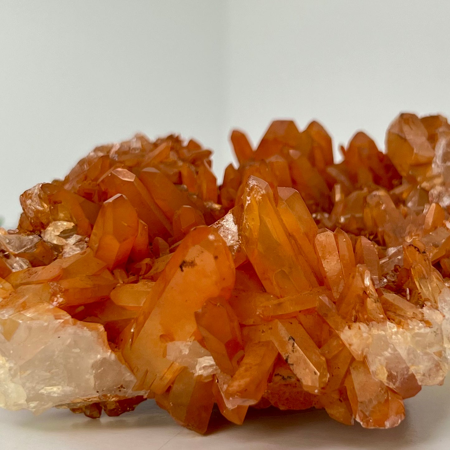 Quartz // Tangerine // Cluster