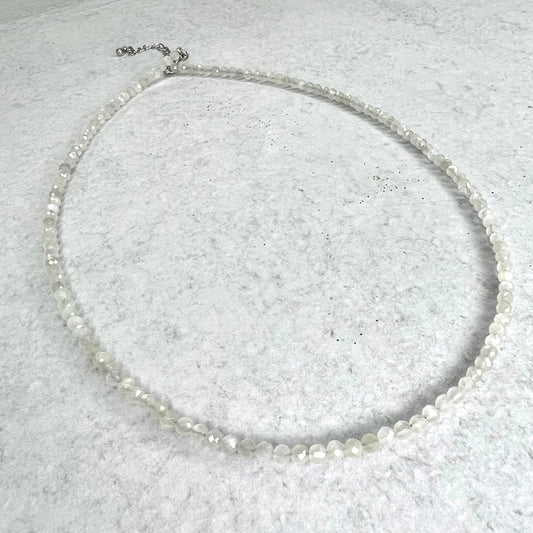 Moonstone // White // Necklace // 17”