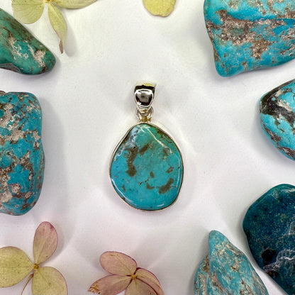 Turquoise // Pendant