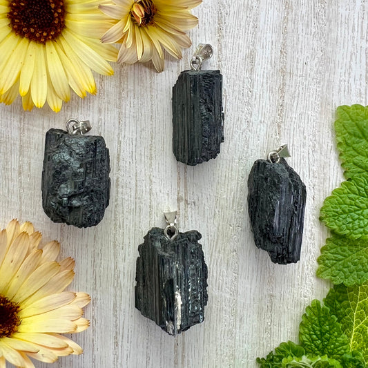 Tourmaline // Black // Rough // Pendant