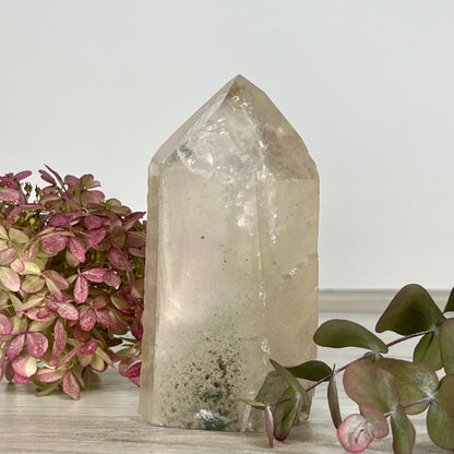 Quartz // Clear // Natural // Point