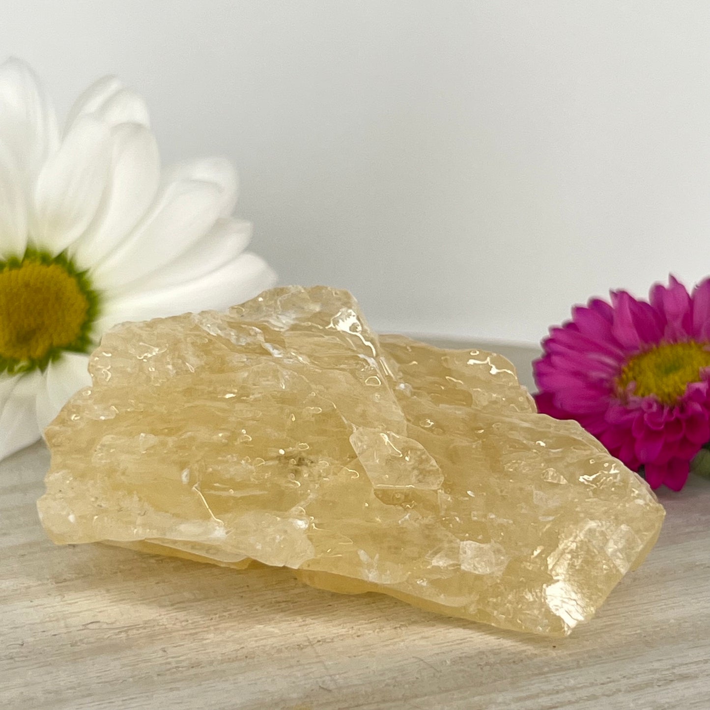 Calcite // Honey // Chunk