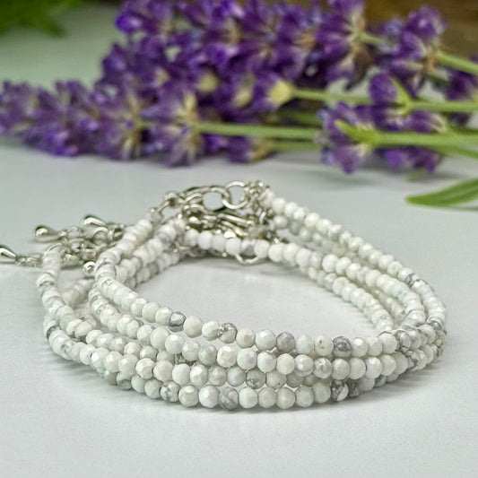 Howlite // 3mm // Adjustable // Bracelet