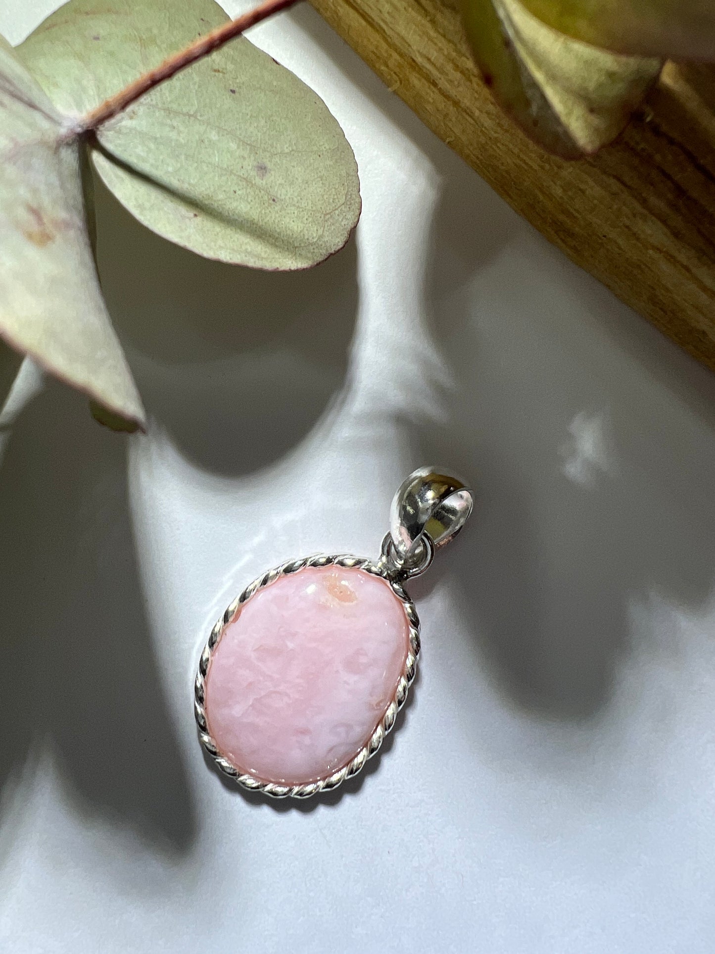 Opal // Pink // Pendant