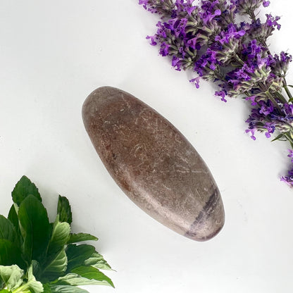 Shiva Lingam // Natural Mineral // Shape