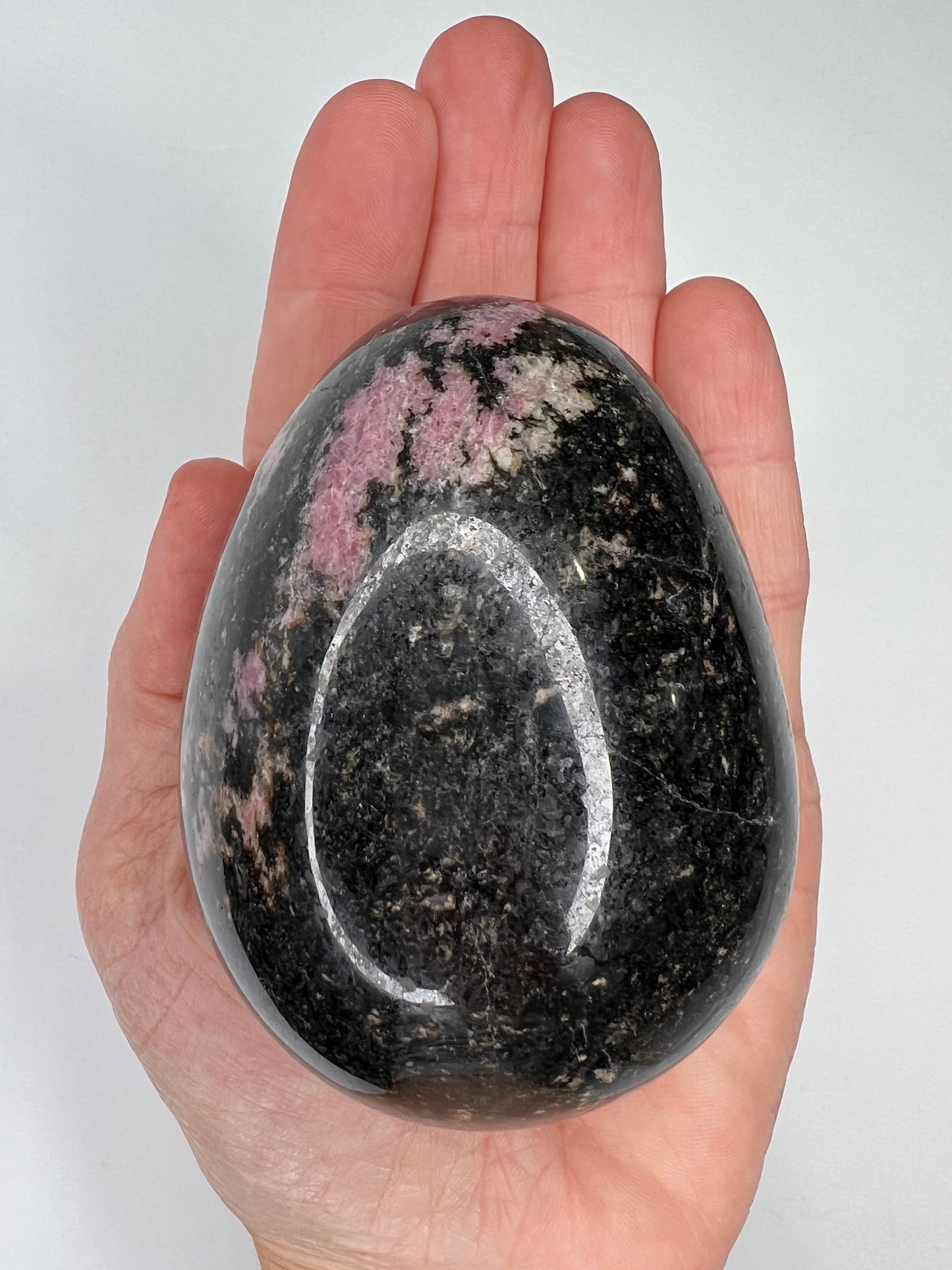 Rhodonite // Egg