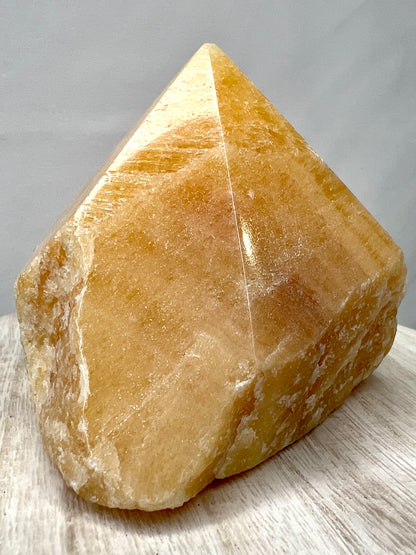 Calcite // Orange // Free Form Point