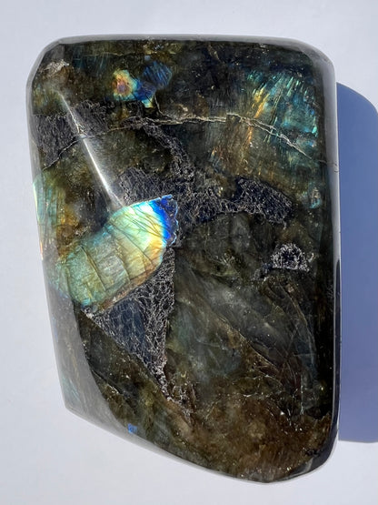 Labradorite // Free Form