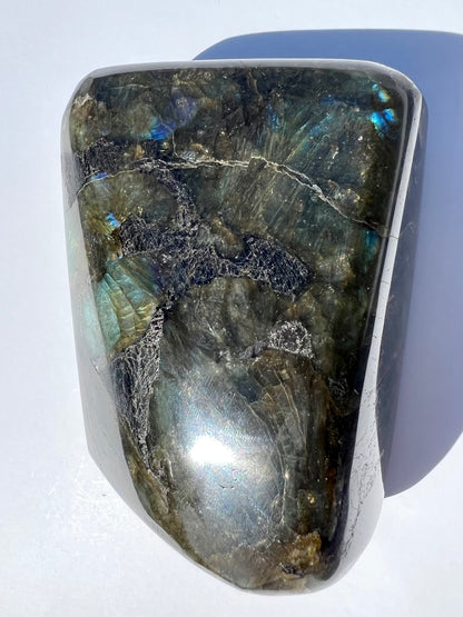 Labradorite // Free Form