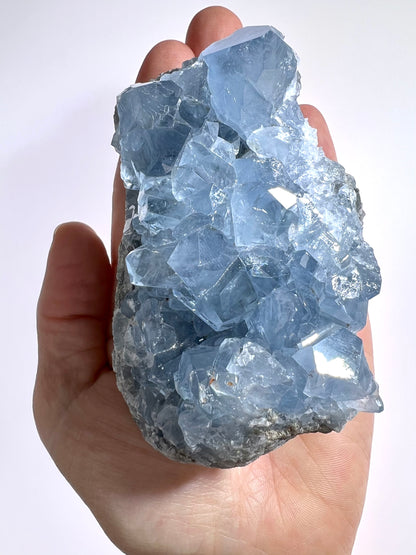 Celestite // Cluster