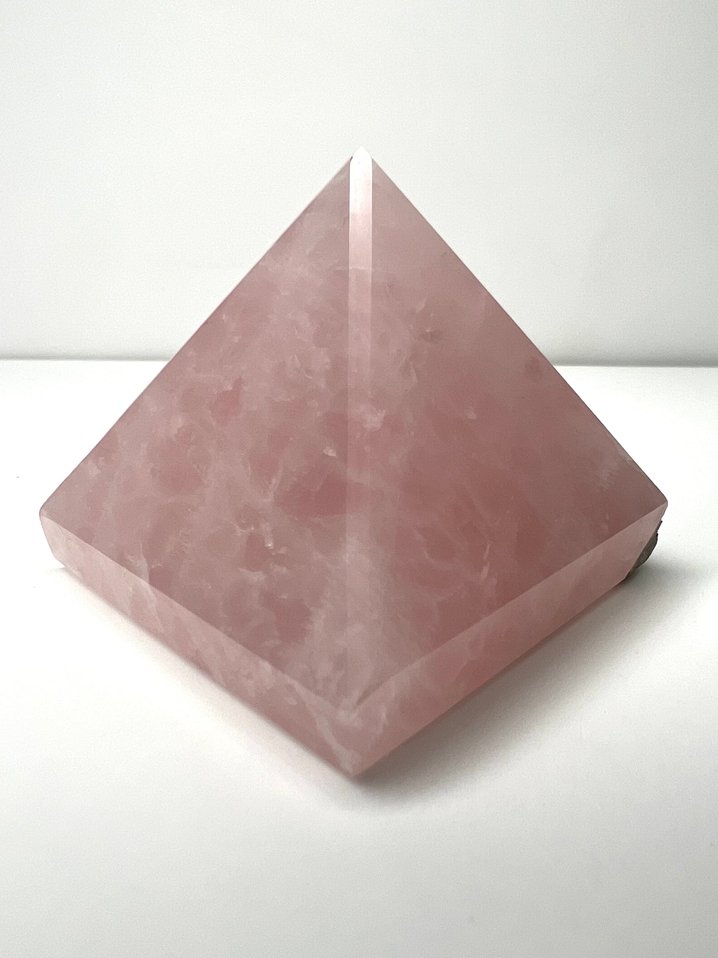 Rose Quartz // Pyramid