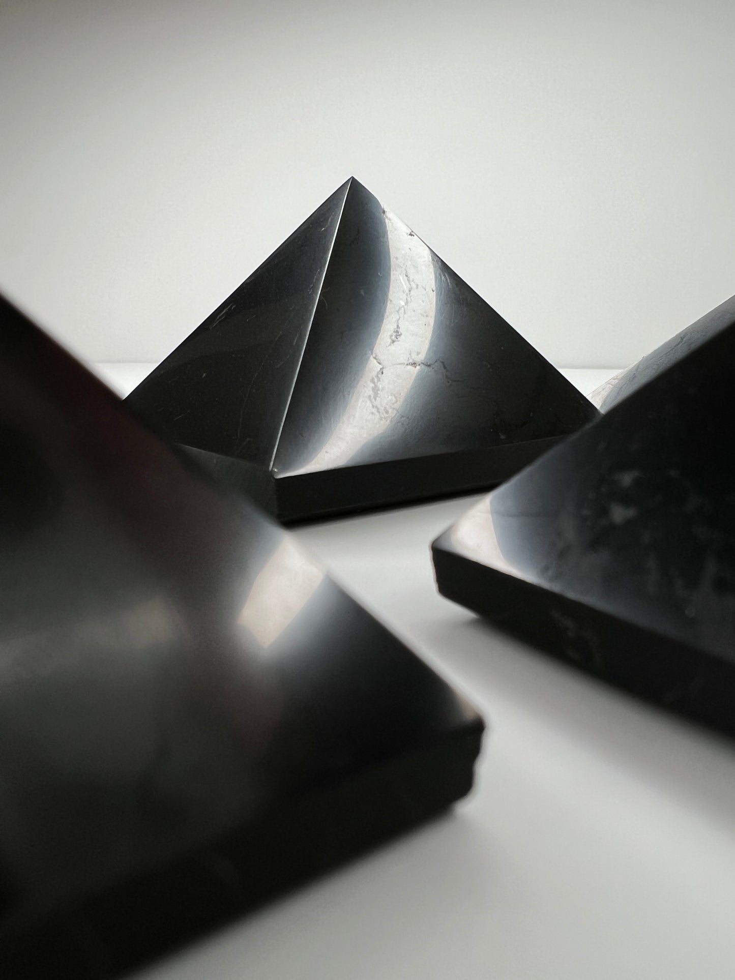 Shungite // Pyramids